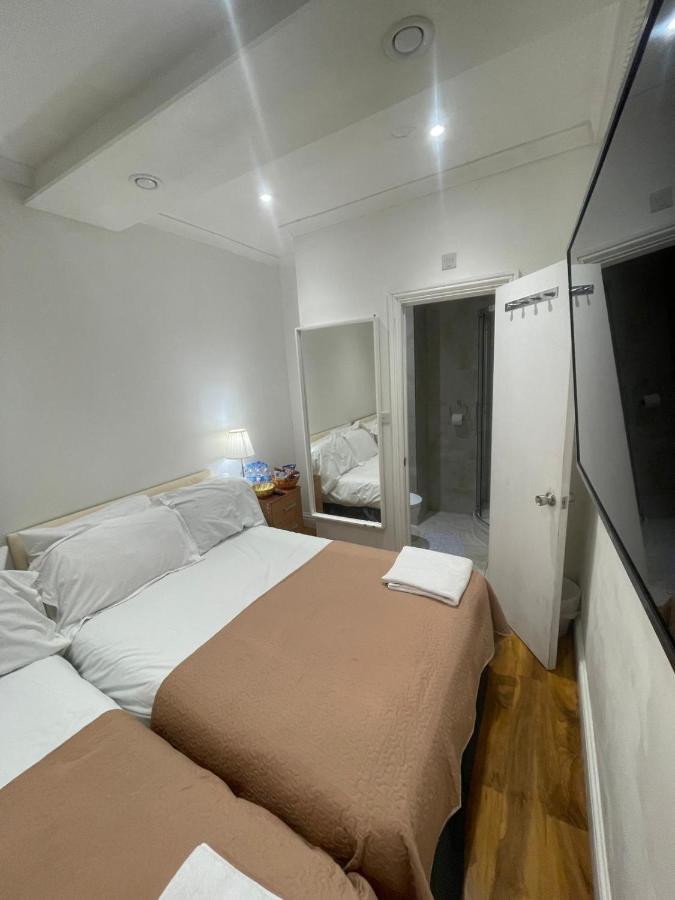 Venetian Hotel Лондон Экстерьер фото