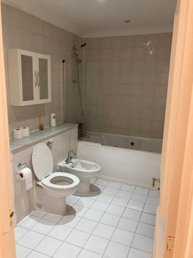 Venetian Hotel Лондон Экстерьер фото